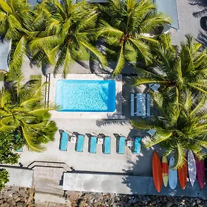 Appartement Le Nautique Beachfront, Anse Royale